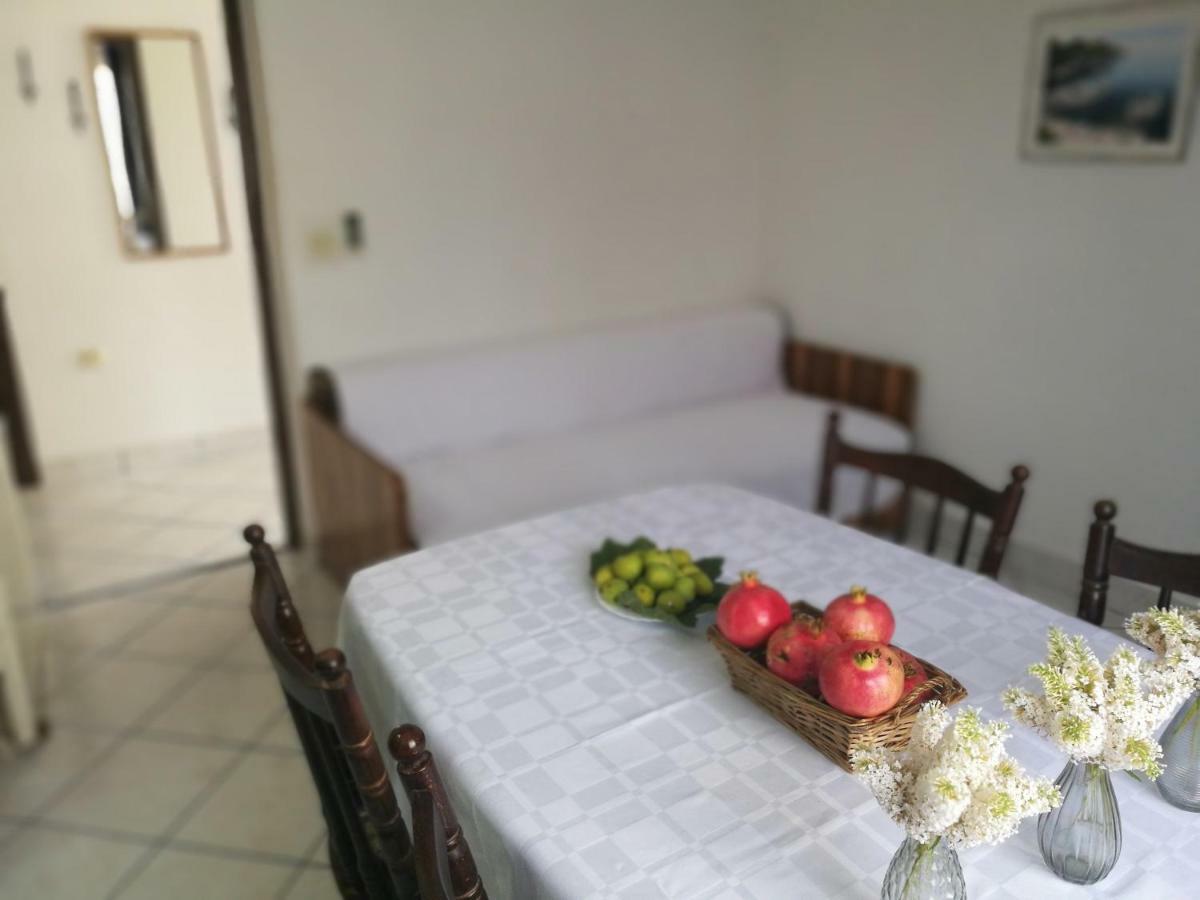 Apartments Krzelj โวดีเซ ภายนอก รูปภาพ